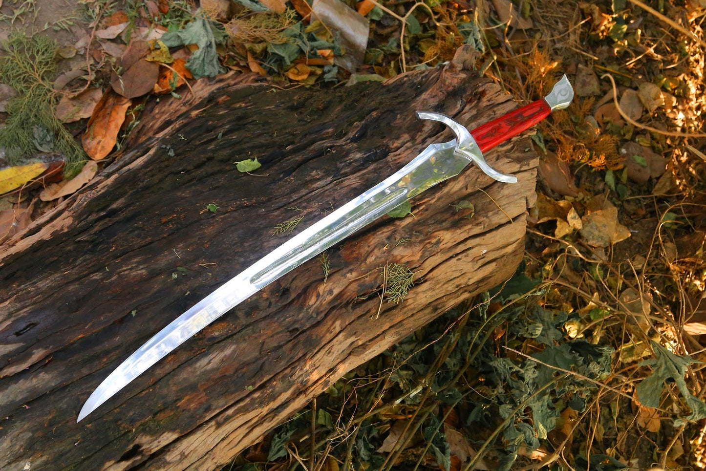 Heron Marked Sword Replica – Wheel of Time