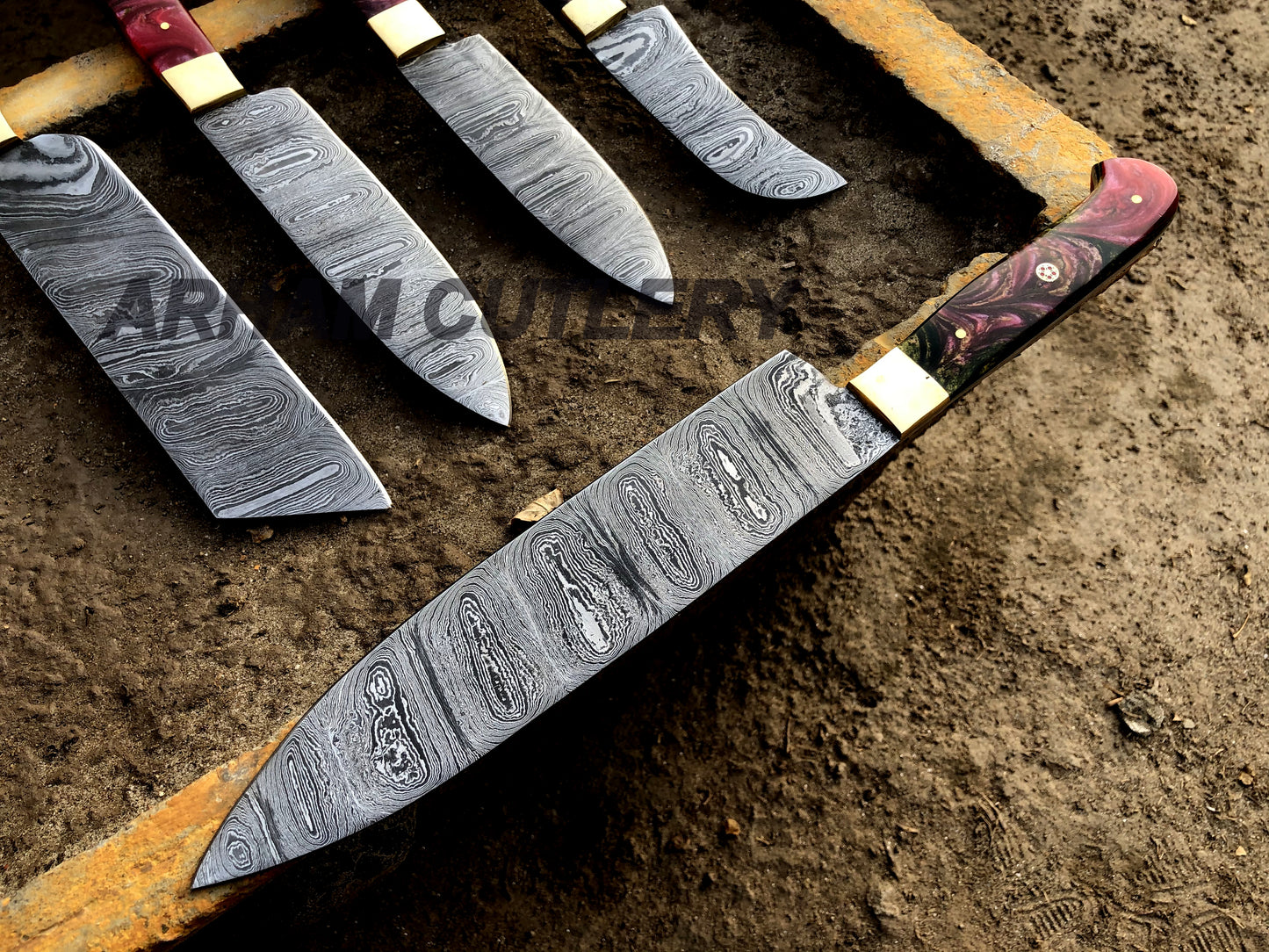 Damascus Steel Kitchen Knife Set , Resin Mold 5 PCS Hand Forged Chef Set With Leather Roll Kit , Arham Cutlery