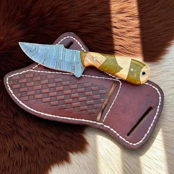 Damascus Belt Knife – Resin Wood Handle | Handmade by Arham Cutlery - Arham Cutlery