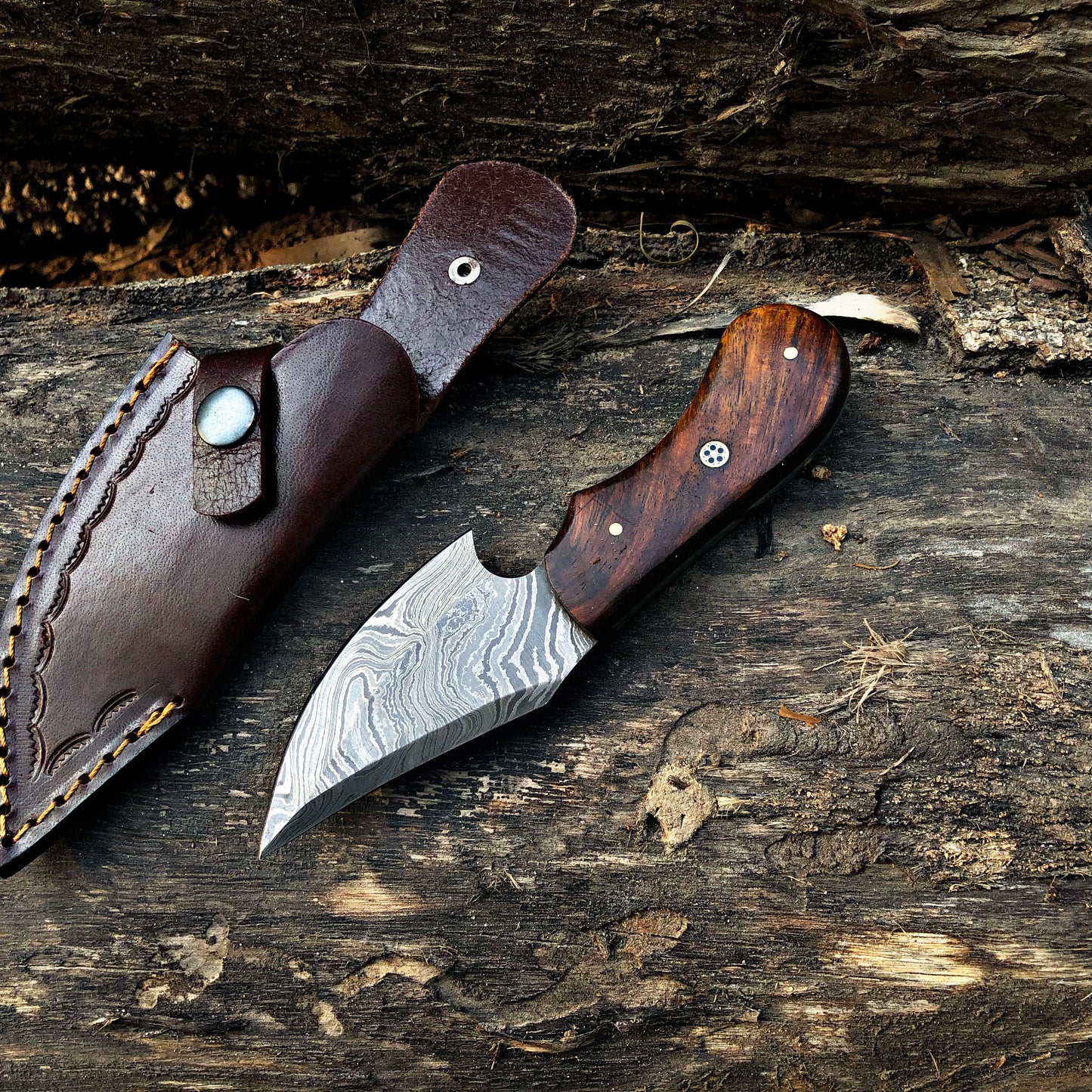 Handmade Damascus Steel Rose Wood Skinning Knife Arham Cutlery