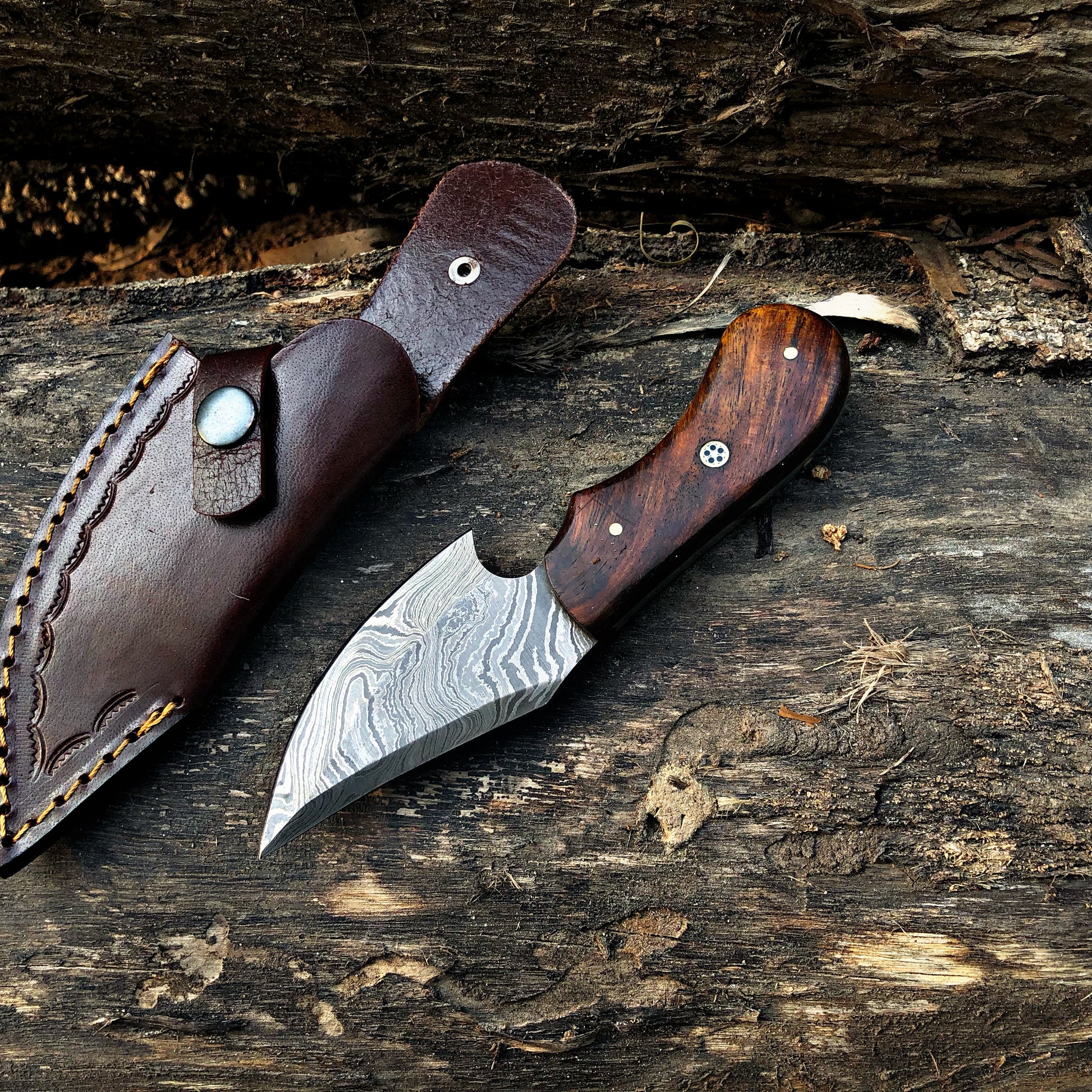 Handmade Damascus Steel Rose Wood Skinning Knife Arham Cutlery