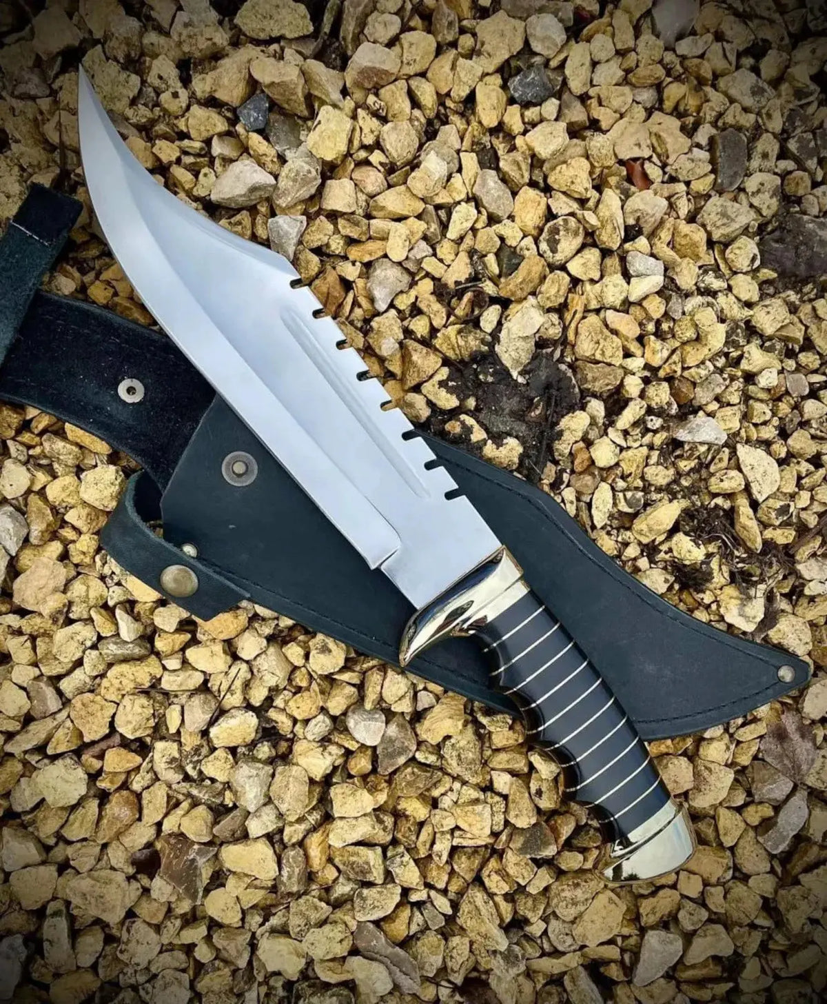 Custom Handmade D2 Steel Hunting Knife with Buffalo Horn Handle & Leather Sheath | Arham Cutlery - Arham Cutlery