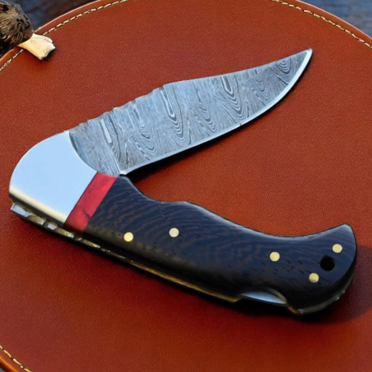 Handmade Damascus Folding Hunting Knife with Wangi Wood Handle | Arham Cutlery - Arham Cutlery
