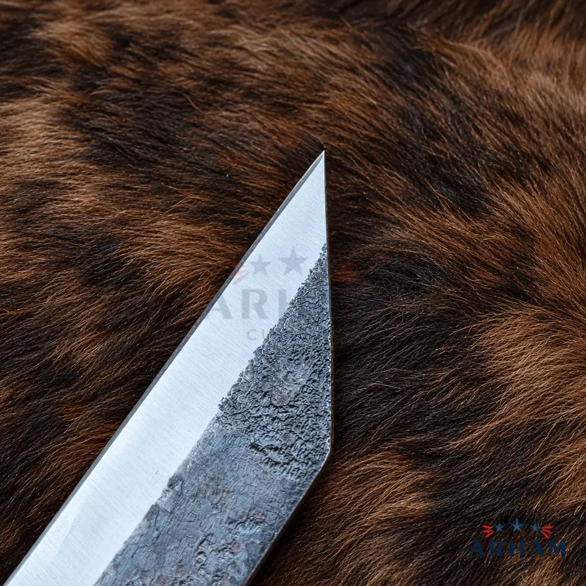 Walnutforge Ravencrest™ Carbon Steel Seax – Walnut Handle & Brass Accents Arham Cutlery