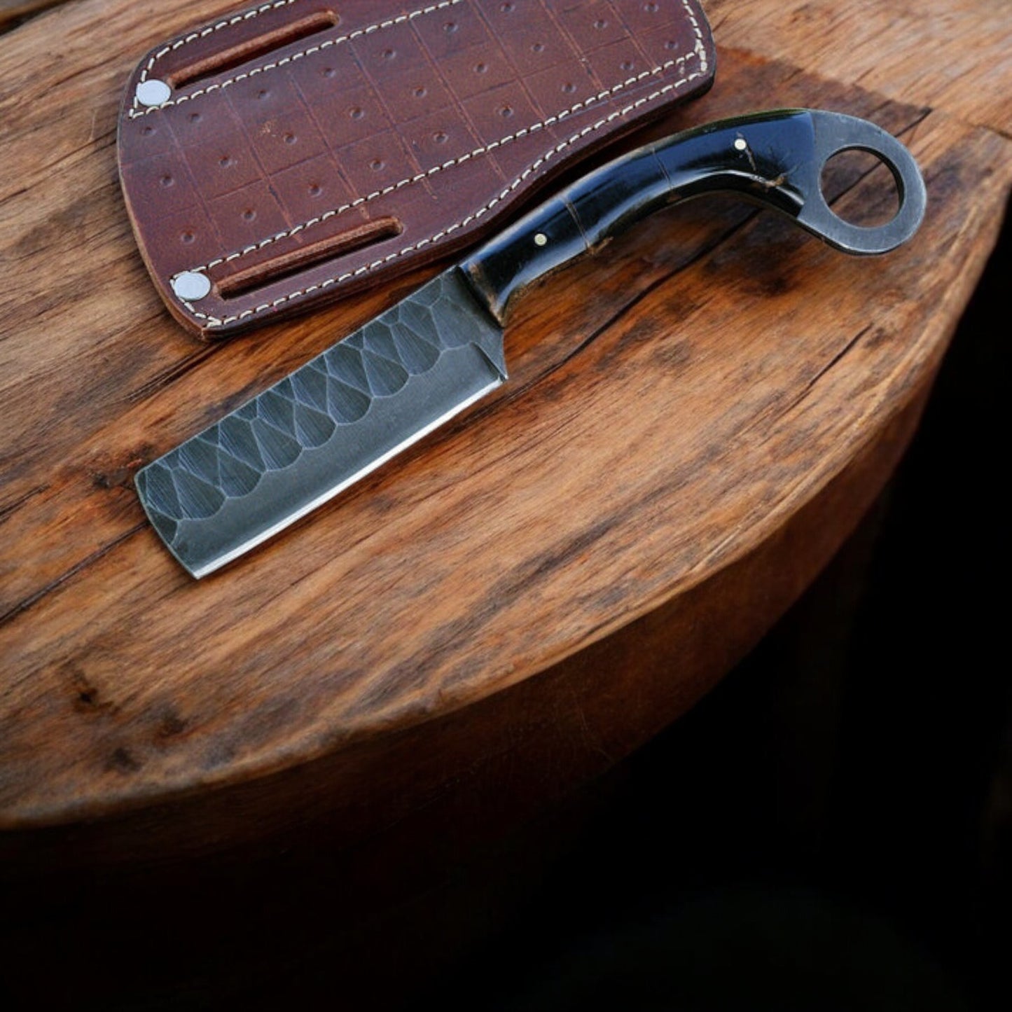 Handmade Bull Cutter Knife – High Carbon Steel Blade with Resin Handle & Leather Sheath
