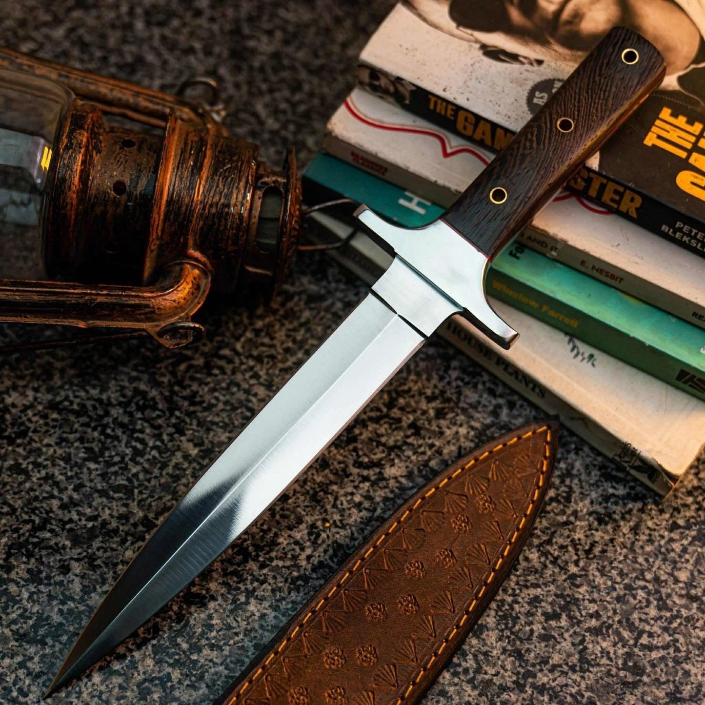 Handmade High Carbon Steel Dagger with Rosewood Handle & Leather Sheath | Arham Cutlery