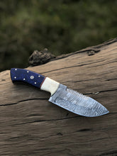 Cargar imagen en el visor de la galería, Fixed Blade Handmade Knife / Damascus Steel Knife - Arham Cutlery
