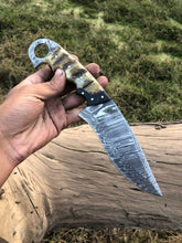 Load image into Gallery viewer, Custom Handmade Damascus Steel Ram Horn Fixed Blade Knife - Arham Cutlery
