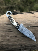 Load image into Gallery viewer, Custom Handmade Damascus Steel Ram Horn Fixed Blade Knife - Arham Cutlery
