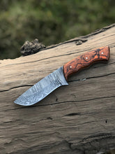 Load image into Gallery viewer, Damascus Steel Fixed Blade knife - Arham Cutlery
