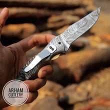 Cargar imagen en el visor de la galería, Handmade Damascus Steel Folding Blade Knife (Ram Horn Handle) - Arham Cutlery
