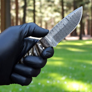 Handmade Damascus Steel Knife with Ram Horn Handle – 4.5” Blade