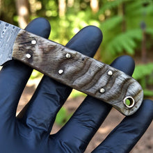 Lade das Bild in den Galerie-Viewer, Handmade Damascus Steel Knife with Ram Horn Handle – 4.5” Blade
