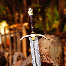 Cargar imagen en el visor de la galería, Damascus Steel Hand Forged Sword - Arham Cutlery
