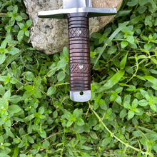 Cargar imagen en el visor de la galería, Functional &amp; Sharpened Saktisali Bowie Knife-Handmade Tactical Survival Knife-5160 Carbon Steel blade and Rosewood Handle-Viking Gift | Arham Cutlery
