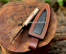 Cargar imagen en el visor de la galería, Handmade D2 Steel Boot Knife with Pakkawood Handle &amp; Leather Sheath – 7.5&quot; Mirror Polish Blade
