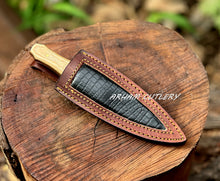 Cargar imagen en el visor de la galería, Handmade D2 Steel Boot Knife with Pakkawood Handle &amp; Leather Sheath – 7.5&quot; Mirror Polish Blade

