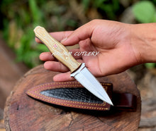 Cargar imagen en el visor de la galería, Handmade D2 Steel Boot Knife with Pakkawood Handle &amp; Leather Sheath – 7.5&quot; Mirror Polish Blade
