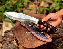 Cargar imagen en el visor de la galería, Handmade D2 Steel Hunting Knife – Mirror Polish Blade, Wenge Wood Handle with Leather Sheath
