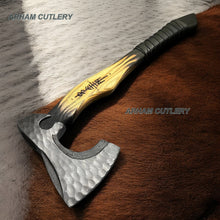 Lade das Bild in den Galerie-Viewer, Axe of Kinship , Best Viking Axe
