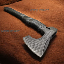Lade das Bild in den Galerie-Viewer, The Black Dragon Best Viking Axe
