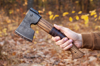 Scandinavian Short Handle Viking Axe – Handmade Finnish Bushcraft Hatchet with Leather Case Arham Cutlery
