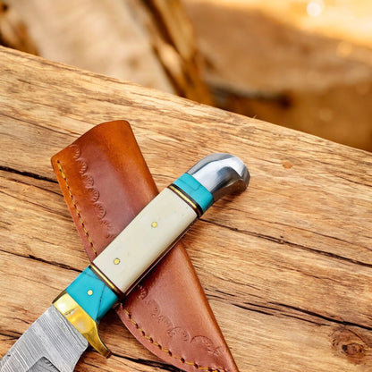 Handmade Damascus Hunting Knife – Turquoise & Bone Handle with Leather Sheath | Arham Cutlery