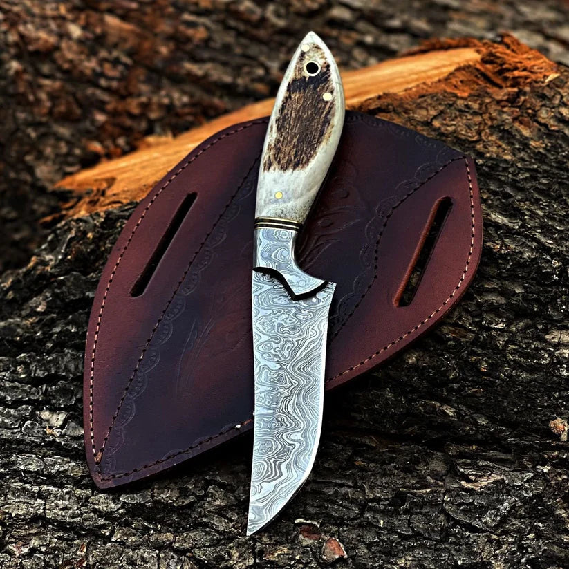 Custom Handmade Damascus Steel Skinner Hunting Knife with Crown Stag Handle – Fixed Blade Knife with Leather Sheath Arham Cutlery