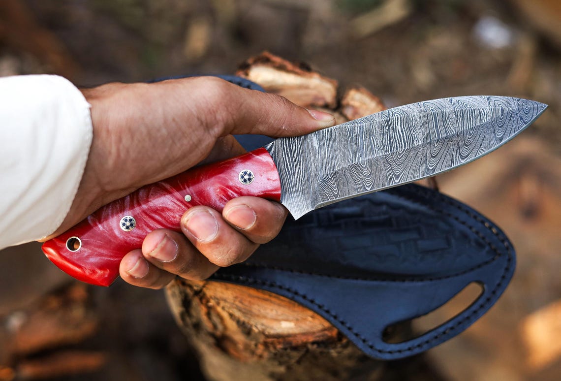 Handmade Damascus Steel Skinner Knife with Red Resin Handle & Leather Sheath | Arham Cutlery