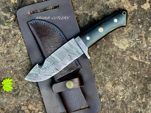 Damascus steel gut hook hunting skinner knife with micarta handle, damascus guard, and leather sheath – Arham Cutlery