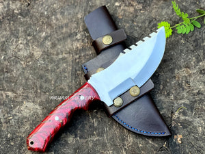 Custom D2 steel tracker knife with pine cone resin handle and leather sheath – Arham Cutlery

