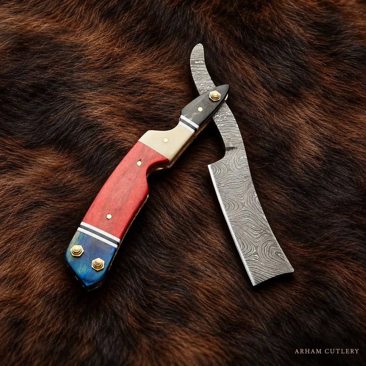 Ironveil Barbercrest™ Custom Damascus Straight Razor Arham Cutlery