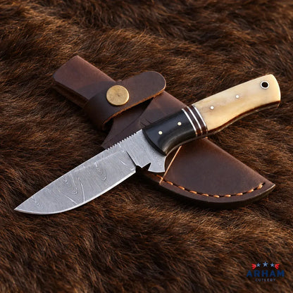 Bonecrest Trailnotch Damascus Hunting Knife – Cattle Bone Handle Arham Cutlery