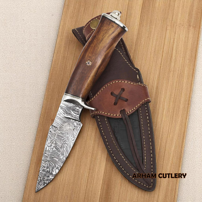 Handmade Damascus steel hunting knife with walnut wood handle and leather sheath – Arham Cutlery