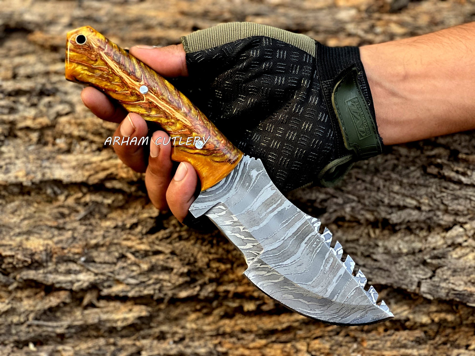Handmade Damascus Steel Tracker Knife with Pine Cone Resin Handle and Leather Sheath – Arham Cutlery