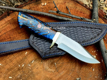 Cargar imagen en el visor de la galería, Handmade D2 steel knife with pine cone resin handle and brass guard, paired with a black leather sheath – Arham Cutlery
