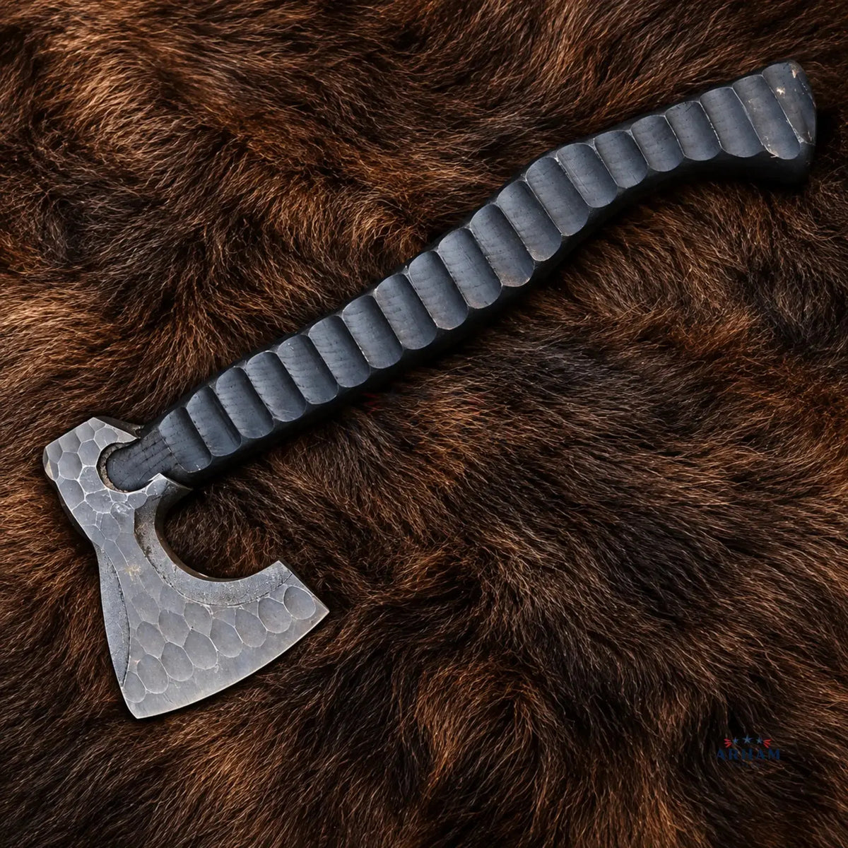 Rosewood Ravencrest hand forged Viking axe with engraved carbon steel head, antique patina finish, rosewood handle and leather sheath. Copy ALT