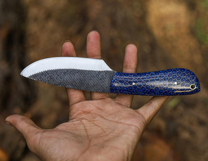 Handmade Carbon Steel Skinner Knife with Honeycomb Resin Handle & Leather Sheath | Hunting & Camping Knife