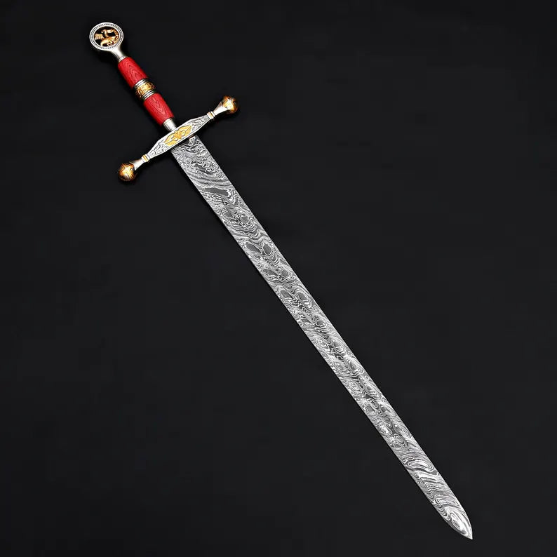 Handmade Damascus Steel Warrior Sword – Etched Blade with Gold Guard & Leather Sheath