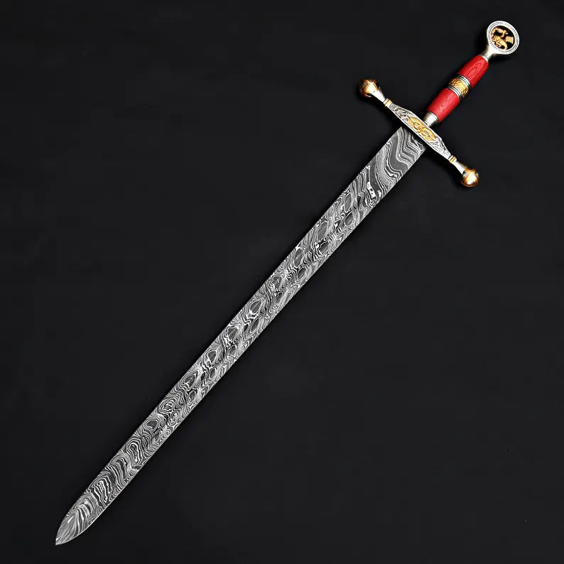 Handmade Damascus Steel Warrior Sword – Etched Blade with Gold Guard & Leather Sheath
