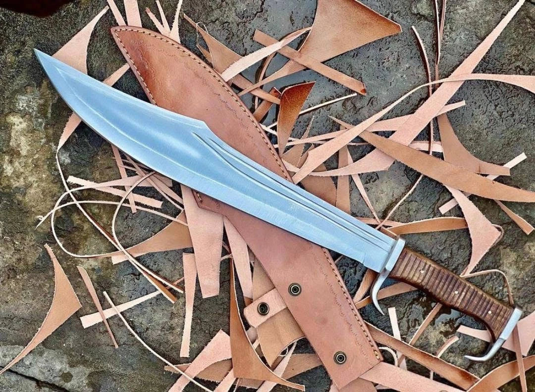 Handmade High-Carbon Steel Bushcraft Machete Knife with Rosewood Handle & Leather Sheath | Arham Cutlery