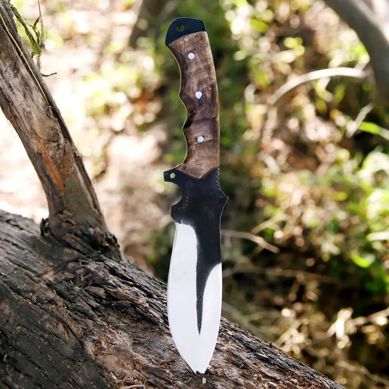 Handmade J2 Steel Skinner Knife – Full Tang Blade with Olive Wood Handle & Leather Sheath