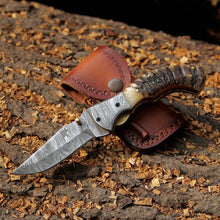 Cargar imagen en el visor de la galería, Handmade Damascus Steel Folding Blade Knife (Ram Horn Handle) - Arham Cutlery
