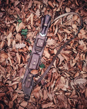 Cargar imagen en el visor de la galería, New Custom HANDMADE Spring Steel 5160 Hunting Forest Full Tang MACHETE KNIFE
