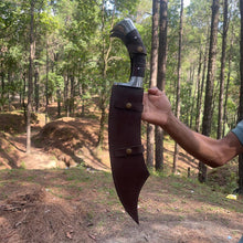 Cargar imagen en el visor de la galería, 13 Inch Handmade 5160 Carbon Steal Gurkha Knife
