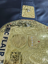 Cargar imagen en el visor de la galería, Big Gold World Heavyweight wrestling Title belt with Ric Flare Name Plate, 2mm Brass plates Adult Size
