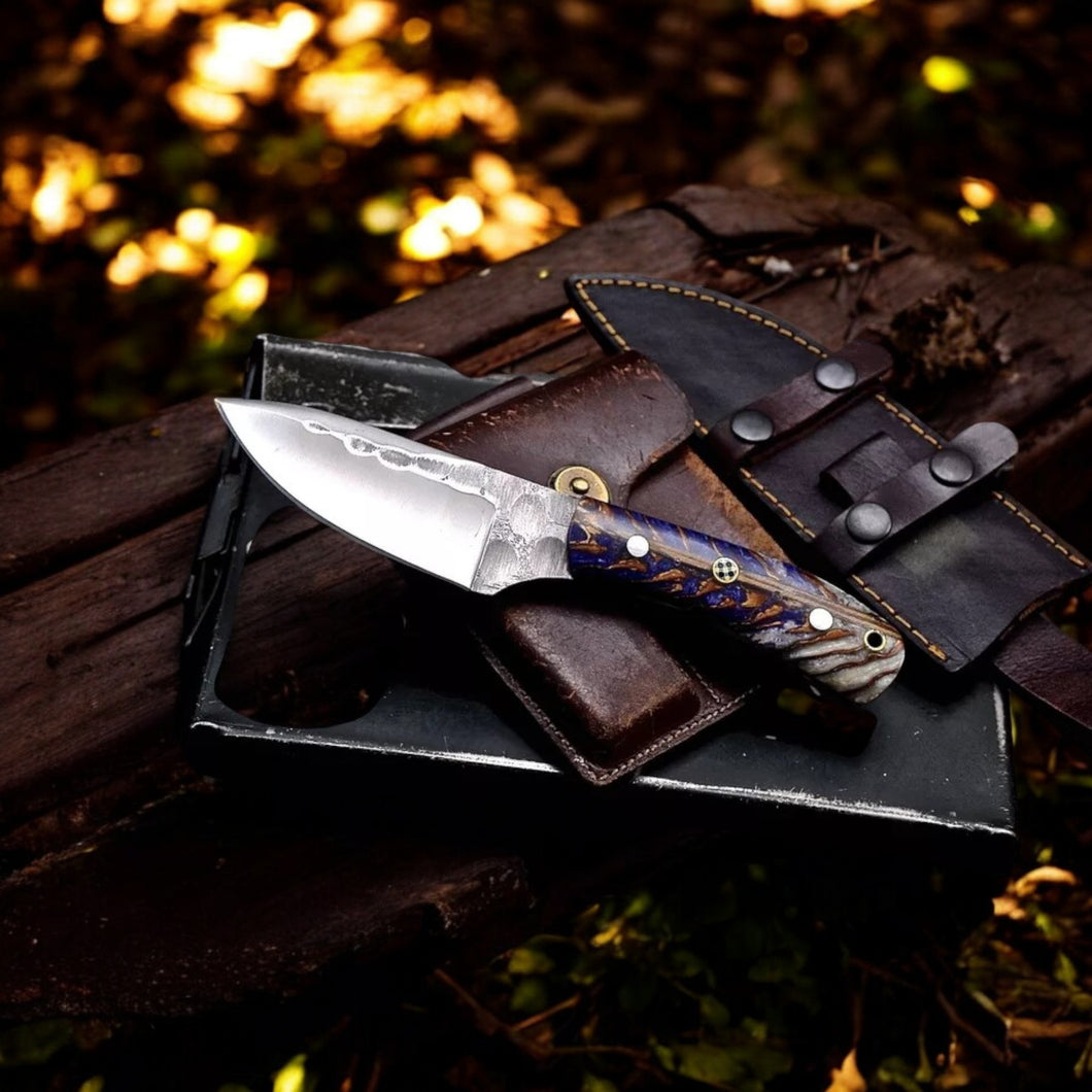 Handmade Fixed Blade Knife With Pine Cone Resin And Leather Sheath