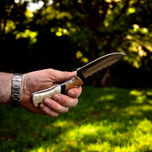 Cargar imagen en el visor de la galería, Handmade Fixed Blade EDC Knife With Leather Sheath
