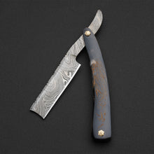 Load image into Gallery viewer, Custom Handmade Damascus Steel Razor With leather Sheath A-155 - Arham Cutlery
