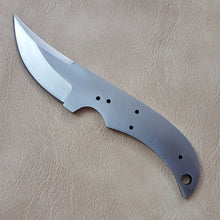 Lade das Bild in den Galerie-Viewer, Custom Handmade Stainless Steel Blank blade Hunting Knife A-110 - Arham Cutlery
